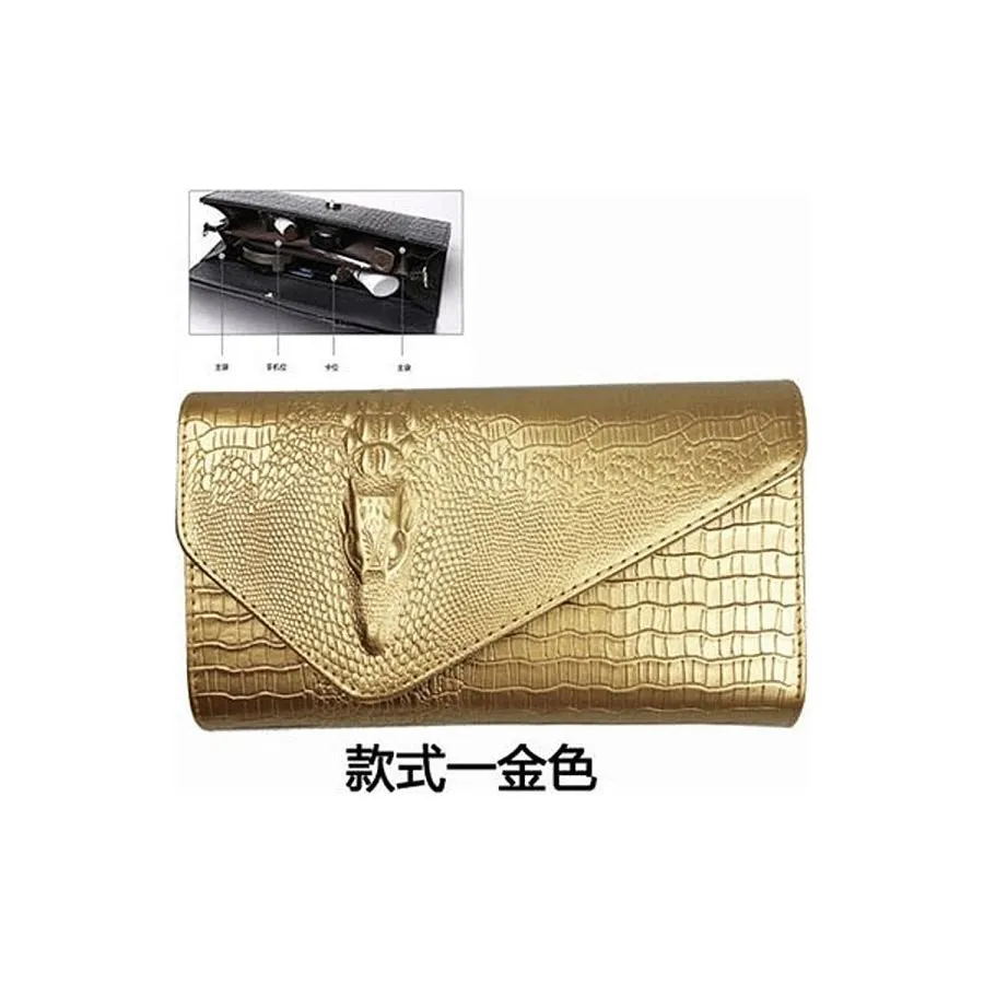 CrocoLuxe 3D Chain Shoulder Bag Clutch