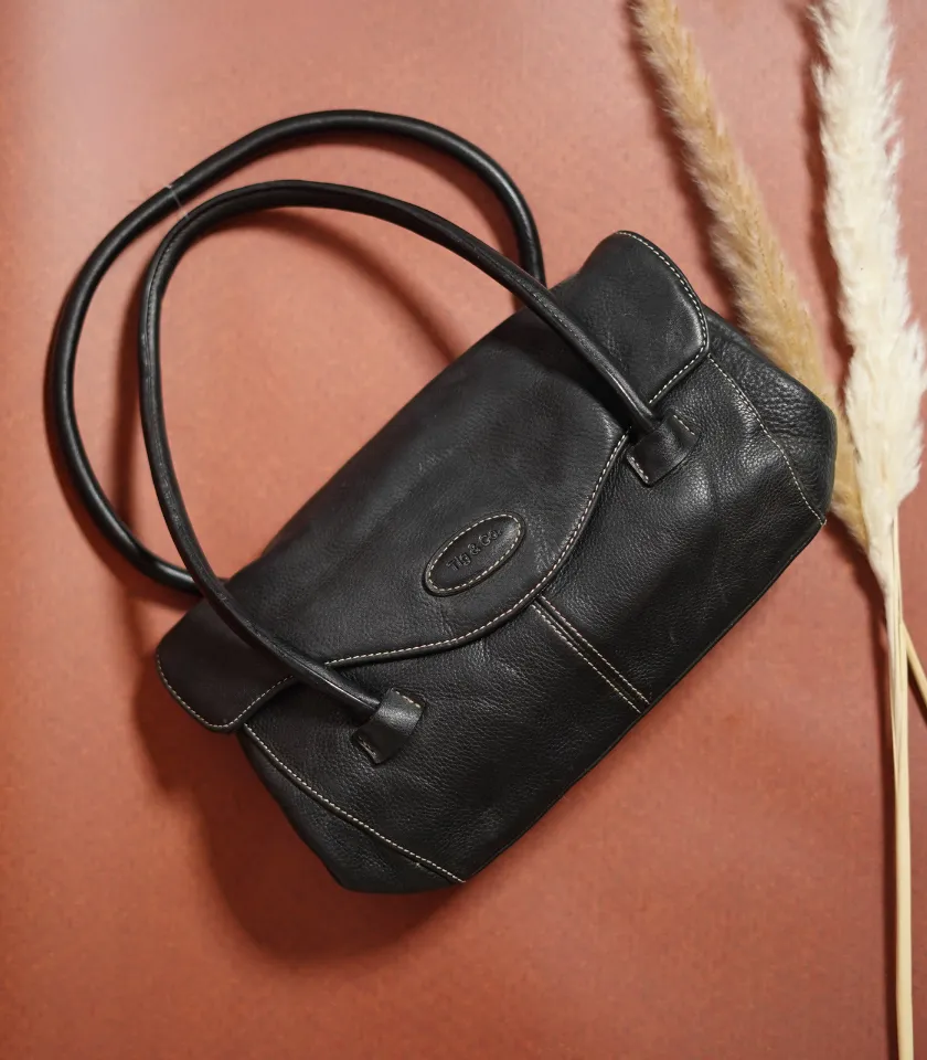 Leather Handbag by Tig&Co